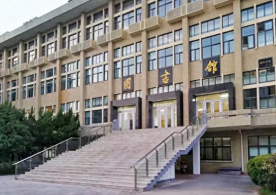 ​最近，西北政法大学图书馆“火了”，来，大家一起看看