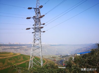 ​辽宁抚顺西露天矿，世界第二大矿坑，我国地面水平最低点