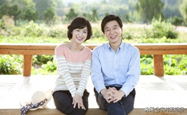 农村人常说，女大三抱金砖，男大三闹翻天，啥意思？有道理吗