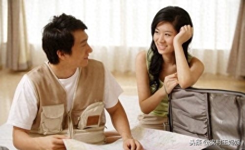 农村人常说，女大三抱金砖，男大三闹翻天，啥意思？有道理吗