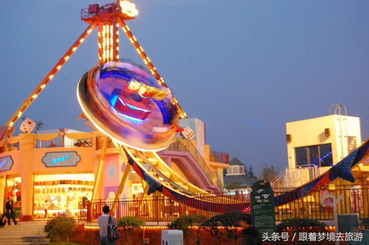 国内最全八个欢乐谷,这么好玩的游乐园暑假的你有去玩过吗?