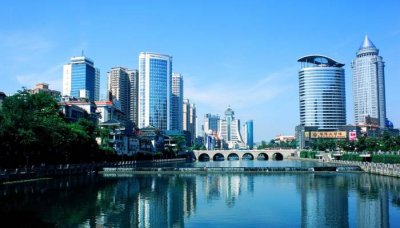 ​久雨不晴的城市是哪一个 久雨不晴打一地名