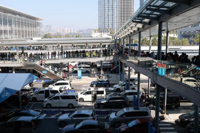 ​港珠澳大桥、横琴、九洲港口岸客流量同创历史新高，珠海各口岸迎来出入境“双