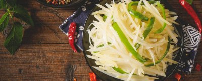 ​新土豆发绿是怎么回事 新土豆变绿了还能吃吗?