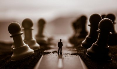 ​娃哈哈20年马拉松式接班，宗馥莉：娃哈哈－宗庆后= 0