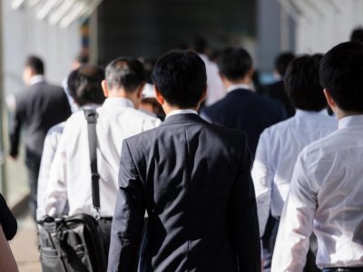 ​刚刚，他一个会议被骗了2个亿