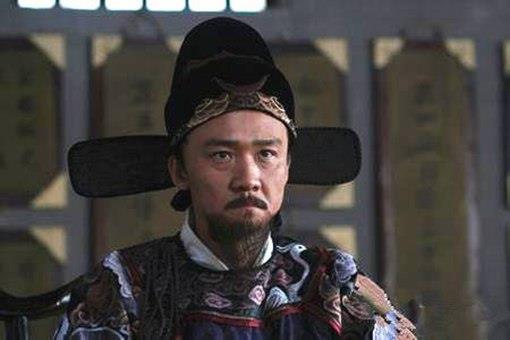 海瑞遭人排挤为什么还能升官?