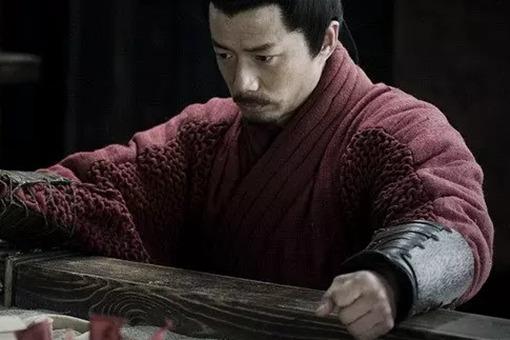 韩信在刘邦手下注定活不了,就算真叛变也希望渺茫