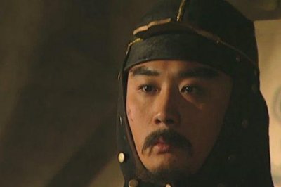 ​岳钟琪为什么能得三朝皇帝重用