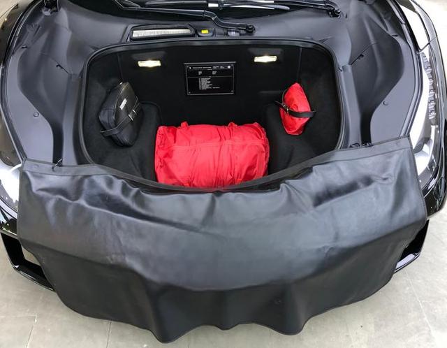 标价270万的法拉利488,车况完美众人抢着买,卖家哭晕厕所?-