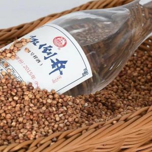 ​五粮液福禄寿喜52度多少钱一瓶(五粮液系列福禄寿喜价格)