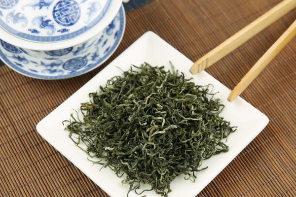 毛尖有毛可以喝吗 毛尖有点苦涩正常吗 毛尖有毛可以喝吗 毛尖有点苦涩正常吗