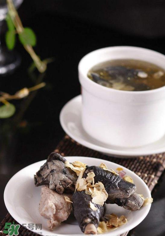 花旗参乌鸡汤经期可以喝吗？