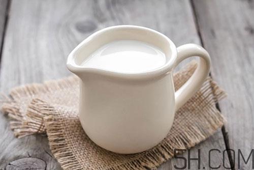 牛奶煮开了还有营养吗?牛奶可以加热吗? 牛奶煮开了还有营养吗?牛奶可以加热吗?