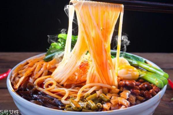 螺蛳粉的做法 螺蛳粉汤底做法及配方 螺蛳粉的做法 螺蛳粉汤底做法及配方