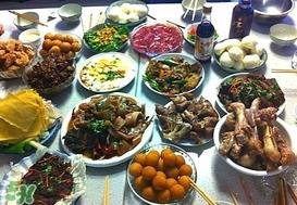 吃年夜饭为什么要关门?年夜饭为什么要关着门吃? 吃年夜饭为什么要关门?年夜饭为什么要关着门吃?