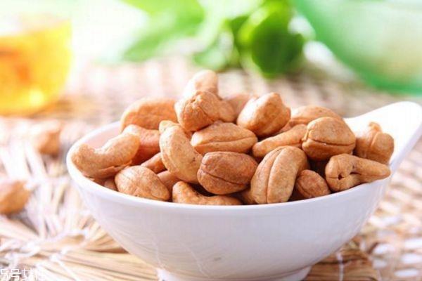 盐焗腰果一天吃多少 盐焗腰果热量 盐焗腰果一天吃多少 盐焗腰果热量