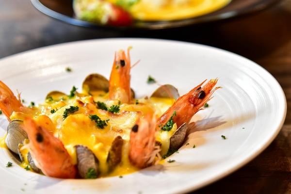 想用西餐前需要知道的礼仪文化问题 想用西餐前需要知道的礼仪文化问题