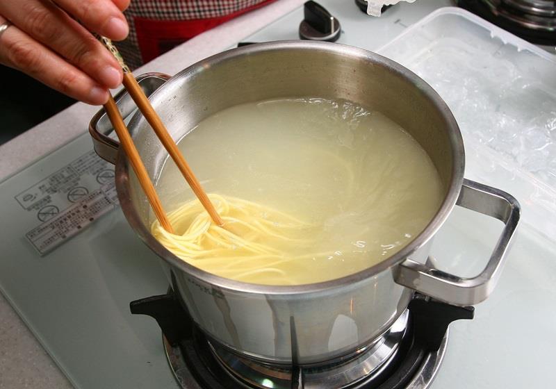 凉面怎么做好吃又简单 完美凉面的做法