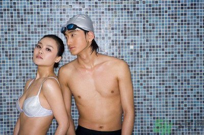 ​游泳前吃巧克力好吗？游泳前吃什么好？