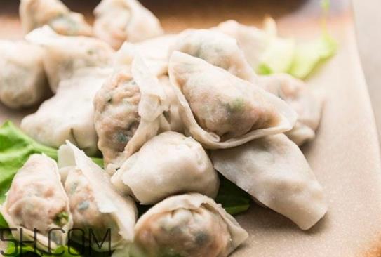 肉燕是馄饨吗？肉燕和馄饨的区别