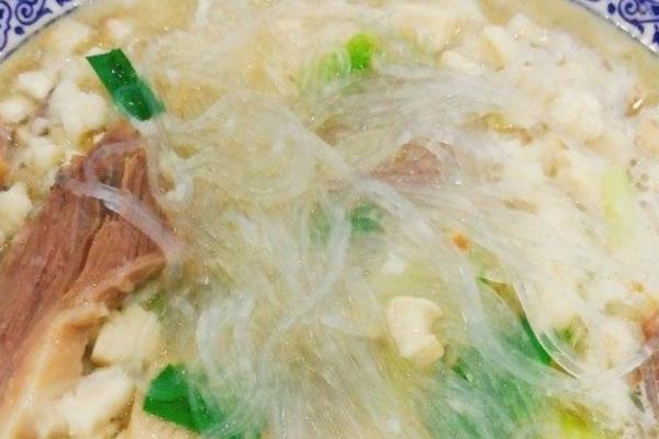 羊肉泡馍是硬的吗 有一点点硬 羊肉泡馍是硬的吗 有一点点硬