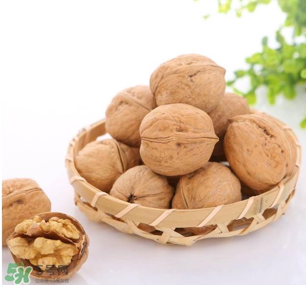 核桃什么时候吃最好？核桃一次吃多少为宜？