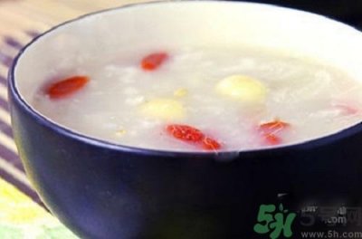 ​秋天喝什么粥比较好？秋天喝粥的好处