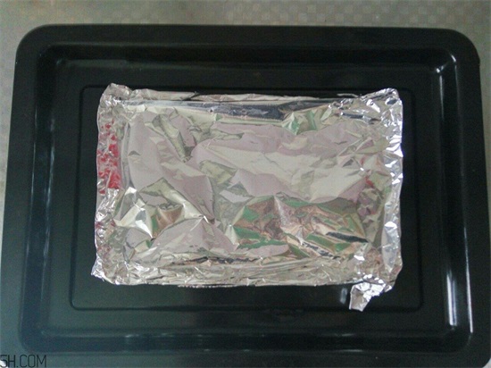 烤金针菇好吃的做法 烤箱版与家庭版推荐 烤金针菇好吃的做法 烤箱版与家庭版推荐