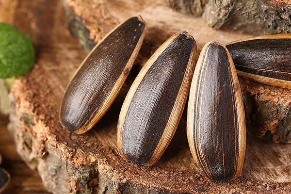 葵花籽有什么副作用 原来竟有这么多 葵花籽有什么副作用 原来竟有这么多