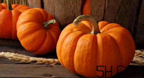 南瓜不能和什么一起吃?南瓜的功效与作用 南瓜不能和什么一起吃?南瓜的功效与作用