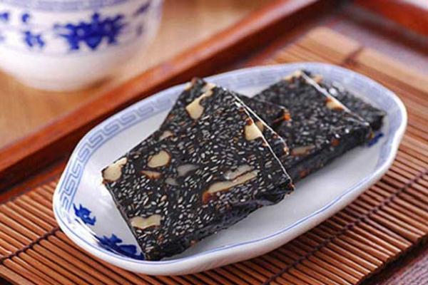 阿胶糕有什么禁忌吗 阿胶糕要吃多久才会有效果 阿胶糕有什么禁忌吗 阿胶糕要吃多久才会有效果