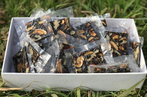 阿胶糕有什么禁忌吗 阿胶糕要吃多久才会有效果 阿胶糕有什么禁忌吗 阿胶糕要吃多久才会有效果