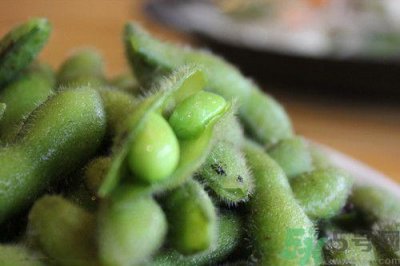 ​毛豆可以和什么一起炒?毛豆和什么炒好吃