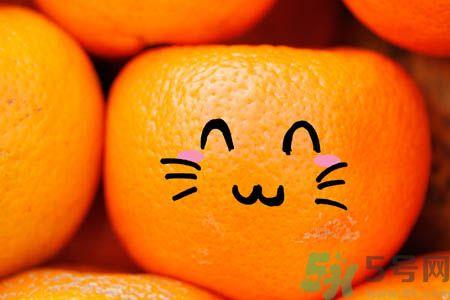 橙子发霉有毒吗?橙子发霉还能吃吗?