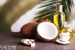 椰子油可以直接涂脸上吗 椰子油护肤用法 椰子油可以直接涂脸上吗 椰子油护肤用法