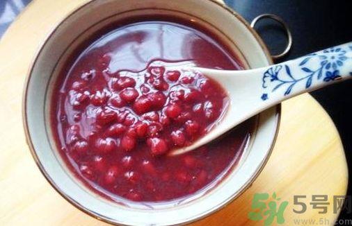 薏米可以和什么一起煮粥?薏米能和什么一起煮粥吃? 薏米可以和什么一起煮粥?薏米能和什么一起煮粥吃?