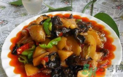​茄子可以和木耳一起吃吗?茄子能和木耳同吃吗?