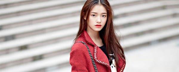 娱乐林允签约哪家经纪公司 周星驰捧红是星辉旗下艺人 1