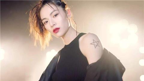 发消息不回的女生应该怎么追?