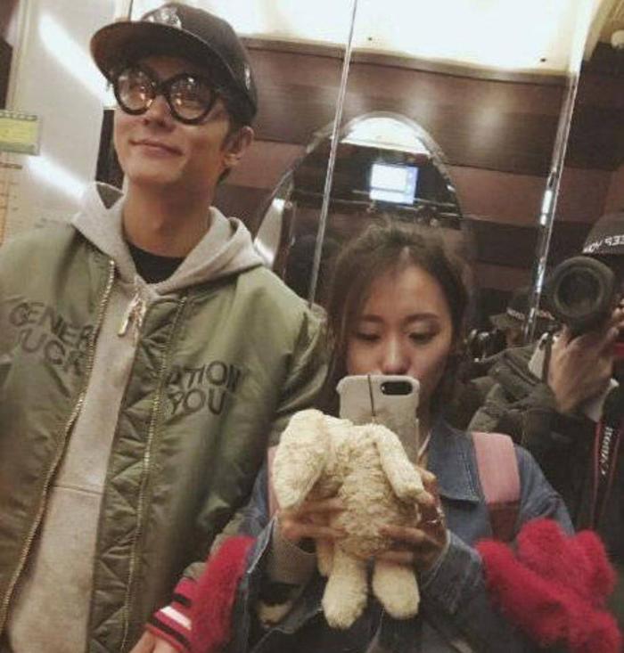 洪欣人财两空?张丹峰被称“男版马蓉”,马蓉晒美食称心满意足