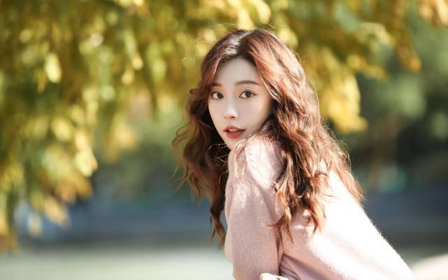 上海“剩女”泛滥:35岁表妹宁愿“剩”在上海,也不想回老家相亲