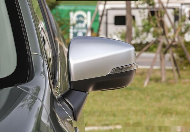 开斯巴鲁森林人的往往是什么人？老司机做了点评，你真的认可吗？-