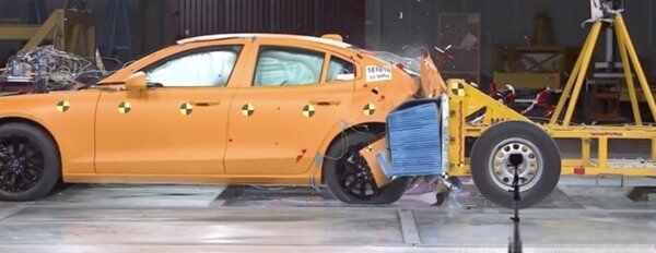 沃尔沃s60属于什么档次?沃尔沃s60的优缺点有哪些-