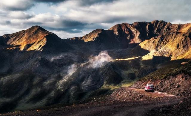 什么是汽车盲区?汽车的盲区有哪些?-