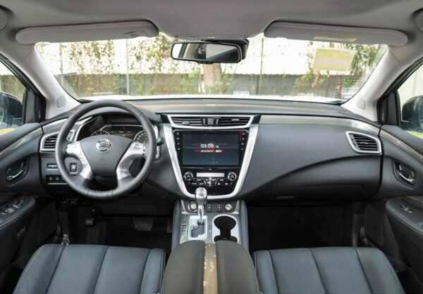 开楼兰的都是什么档次的人？日产新楼兰质量怎么样-