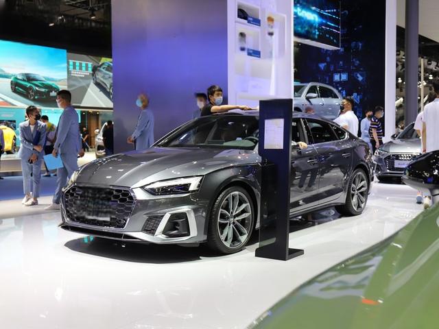 50万左右买什么轿车最好 五款热门50万左右轿车推荐-