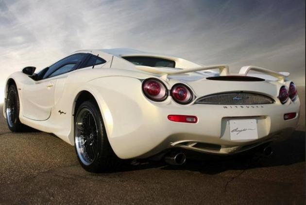 电业局长家里查出的光冈女王,是什么来头?-