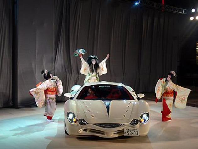 电业局长家里查出的光冈女王,是什么来头?-