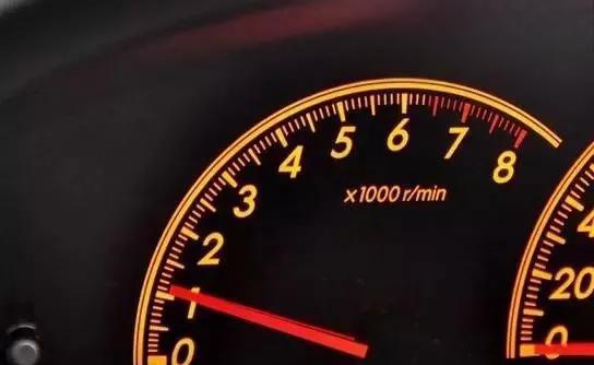 汽车转速表怎么看？汽车转速表有什么作用？-